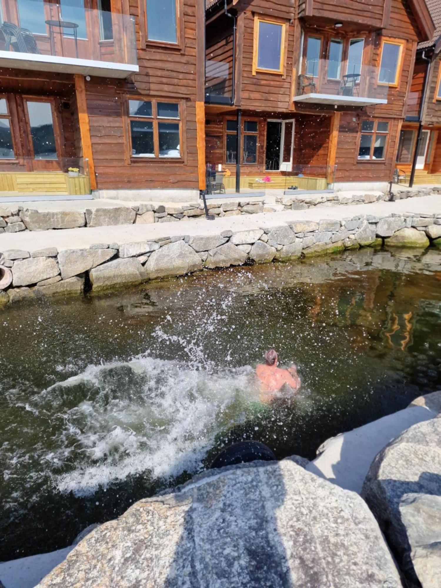 Jørpeland Preikestolen Panorama - Seaside Apartments מראה חיצוני תמונה